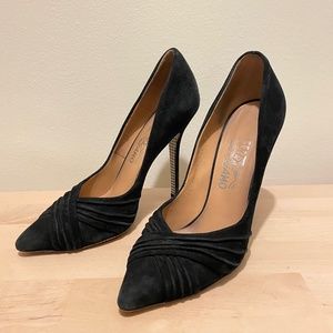 Salvatore Ferragamo Black Suede Pumps Houndstooth bottom